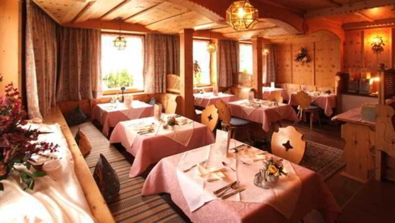 Hotel Tirolerhof Зерфаус Екстериор снимка