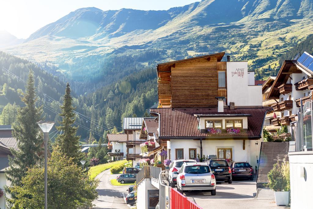 Hotel Tirolerhof Зерфаус Екстериор снимка